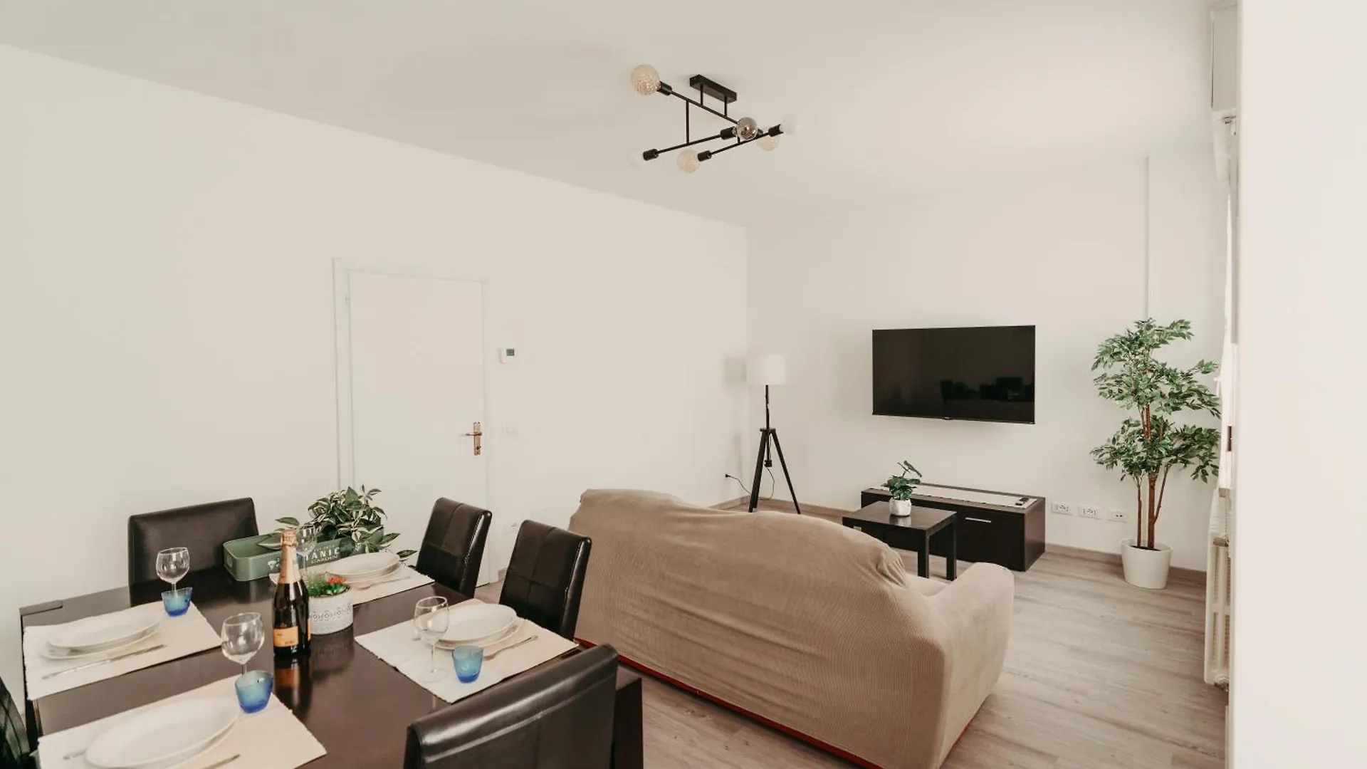 Casa Vacanze Domus Pompeo Ravenna Italia